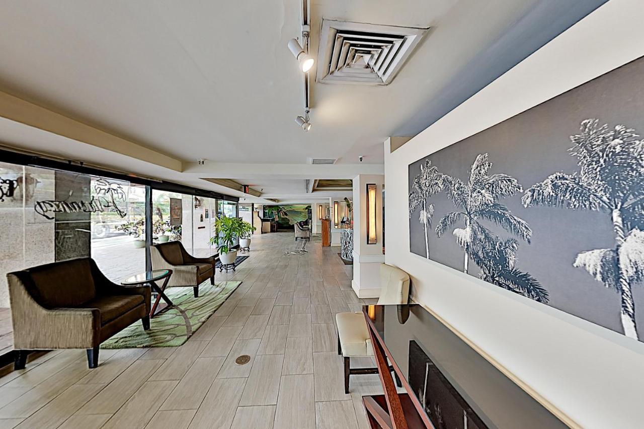 Ferienwohnung Aqua Palms Waikiki Ocean View Lanai Parking Included Honolulu Exterior foto
